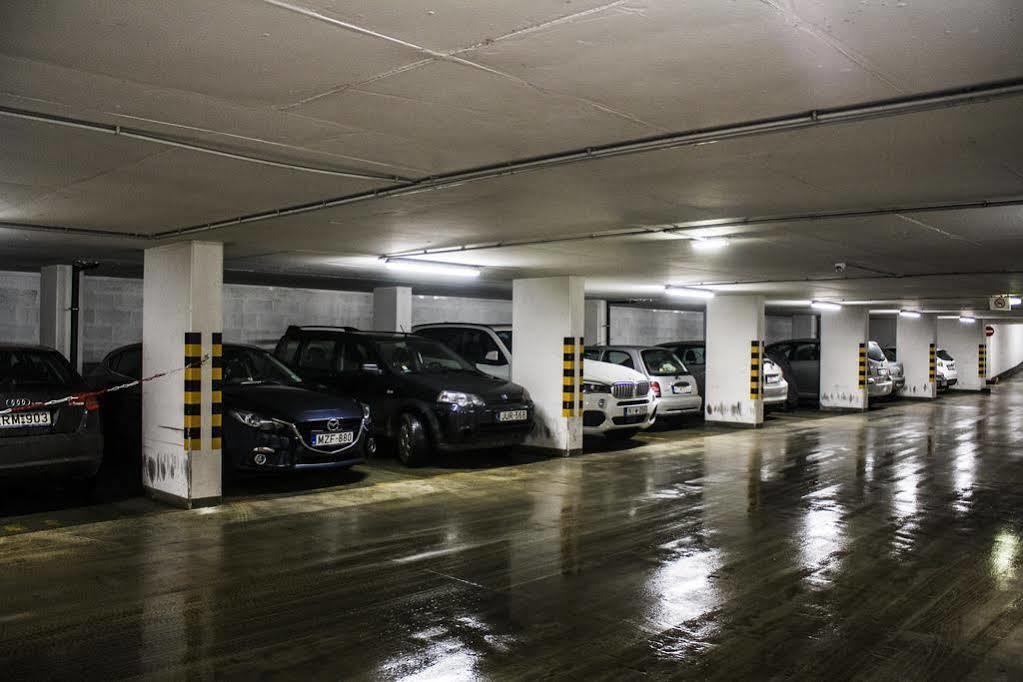 Hotel The Training Station Budapest Esterno foto
